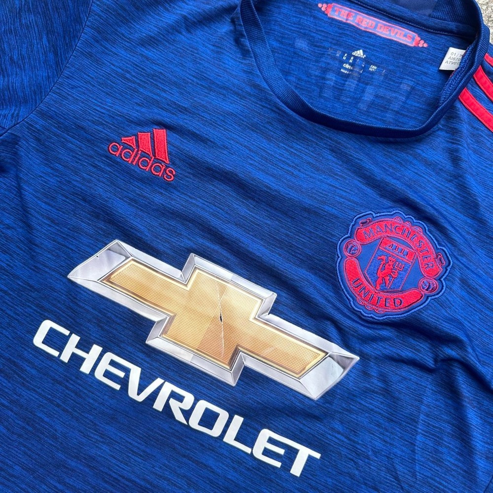 Ibrahimovic 2016-17 Manchester United Away Jersey Size Medium - Picture 2 of 6